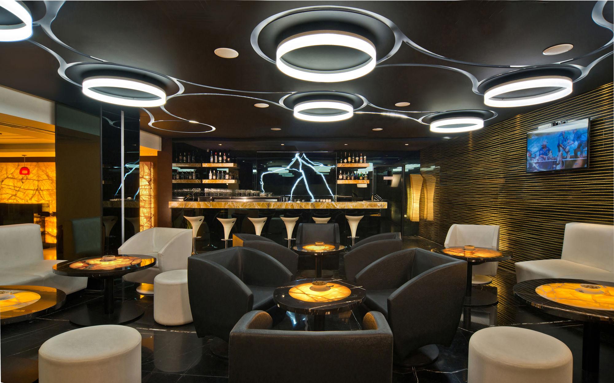 Country Inn & Suites By Radisson, Bengaluru Hebbal Road Eksteriør billede