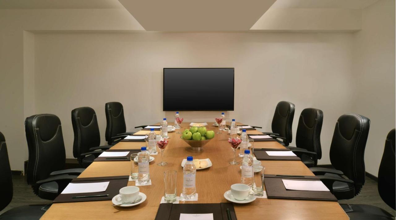Country Inn & Suites By Radisson, Bengaluru Hebbal Road Eksteriør billede